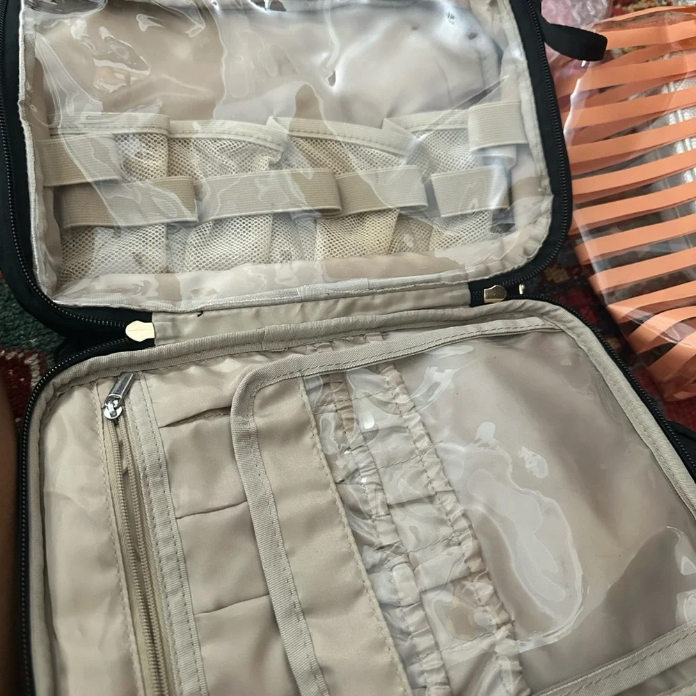 Bagsmart Bundle Black Jewelry and Toiletrees